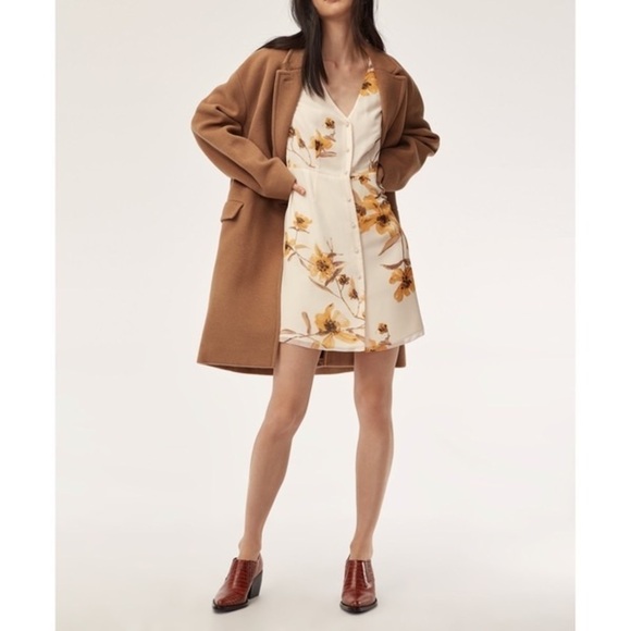 Aritzia Coat Lyon Double-Breasted Wool Italian Virgin Short 1 EUC - Picture 8 of 9